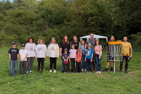 discgolf sokol královo pole be active spolu v pohybu - skupina účastníků